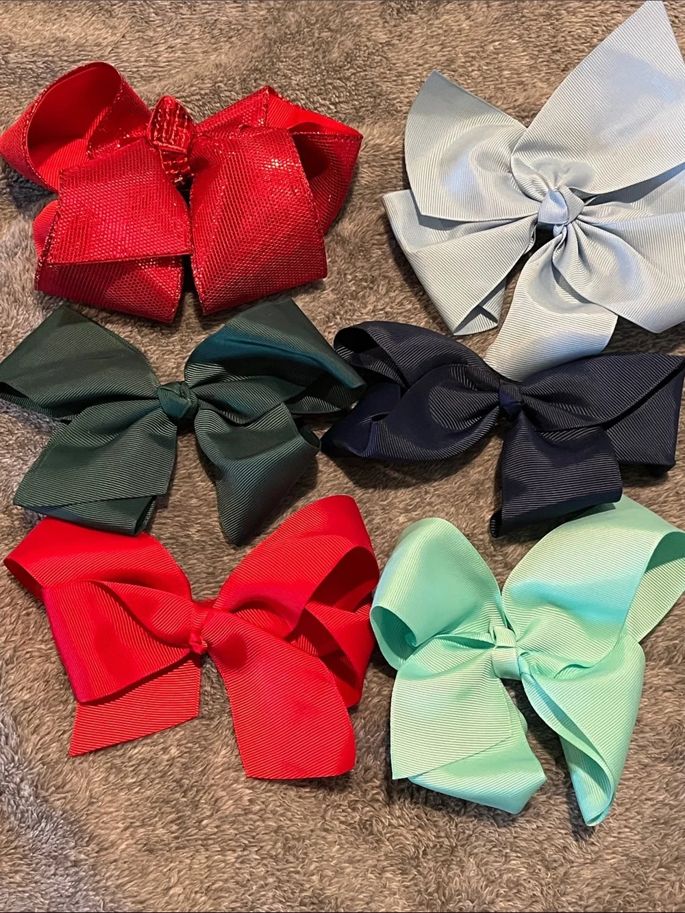 🌻3/$15 Bow Bundle of Six Bows